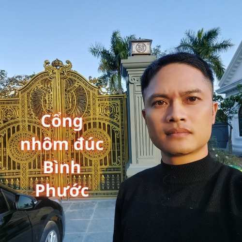 Cổng nhôm đúc chùa Bình Phước