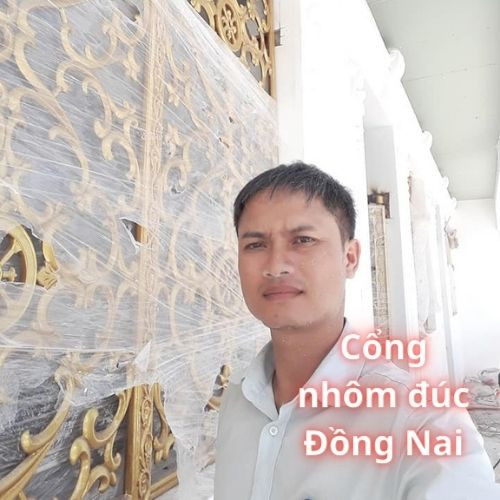 Cổng tam quan nhà chùa Đồng Nai